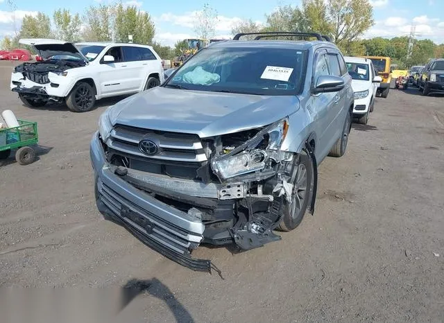 5TDJZRFHXKS726296 2019 2019 Toyota Highlander- Xle 2