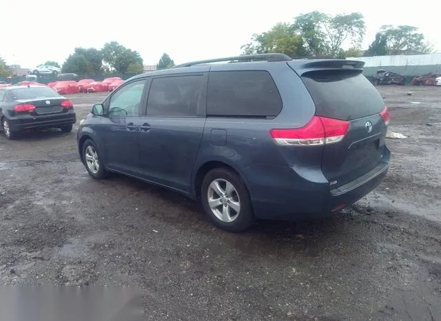 5TDKK3DC1ES503954 2014 2014 Toyota Sienna- Le V6 8 Passenger 3