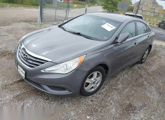 5NPEB4AC0BH028189 2011 2011 Hyundai Sonata- Gls 2