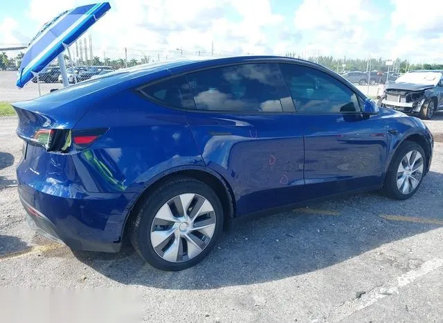 7SAYGDEE9PA162456 2023 2023 Tesla Model Y 4