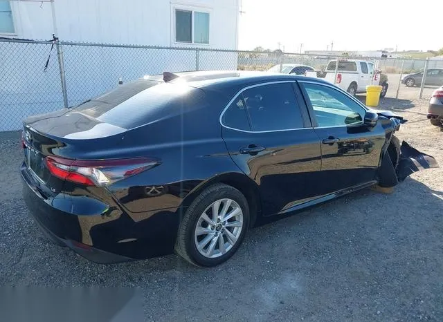 4T1C11AK7MU551617 2021 2021 Toyota Camry- LE 4