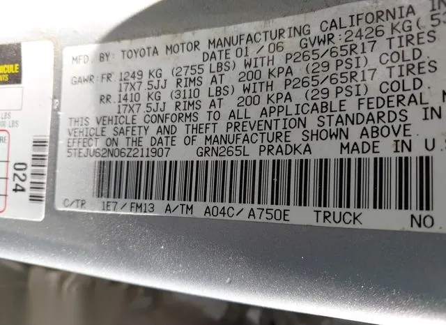 5TEJU62N06Z211907 2006 2006 Toyota Tacoma- Prerunner V6 9