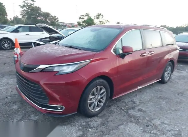 5TDJRKEC4NS102401 2022 2022 Toyota Sienna- Xle 2