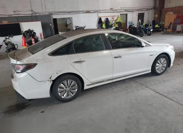 KMHE24L10HA043458 2017 2017 Hyundai Sonata- Hybrid SE 4