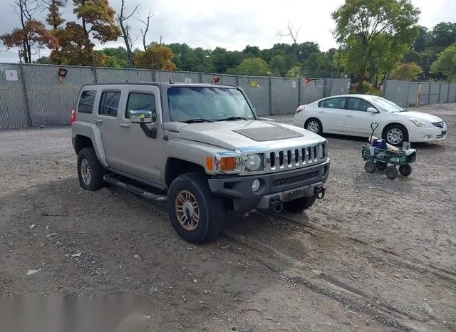 5GTDN136368188976 2006 2006 Hummer H3- SUV 1