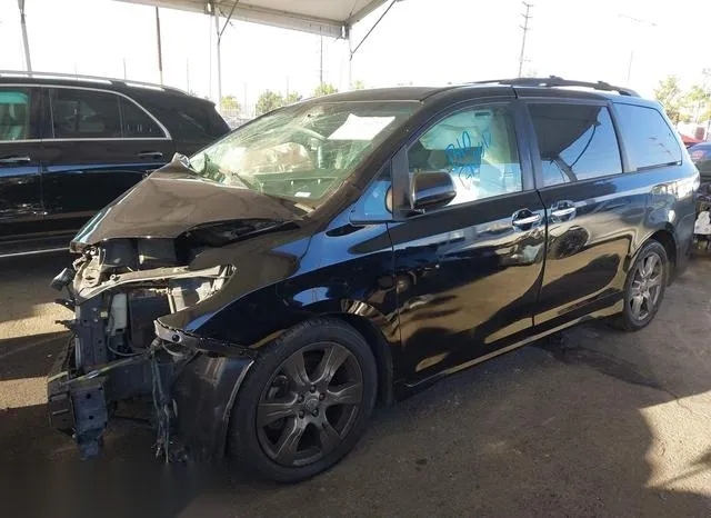 5TDXZ3DC2HS784152 2017 2017 Toyota Sienna- Se 8 Passenger 2