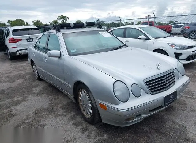 WDBJF65J01B178373 2001 2001 Mercedes-Benz E 320 1