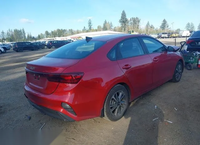 3KPF24AD5RE712568 2024 2024 KIA Forte- Lxs 4