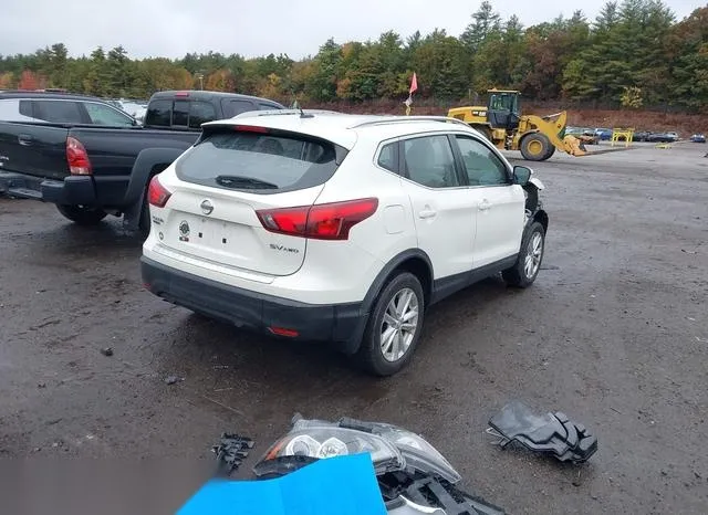 JN1BJ1CR0JW293891 2018 2018 Nissan Rogue- Sport SV 4