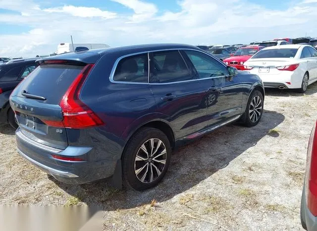 YV4L12DN6P1339990 2023 2023 Volvo XC60- B5 Plus Bright Theme 4