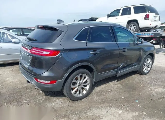 5LMCJ2D9XKUL34054 2019 2019 Lincoln MKC- Select 4