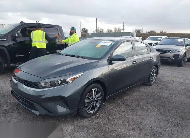 3KPF24AD5PE527045 2023 2023 KIA Forte- Lxs 2