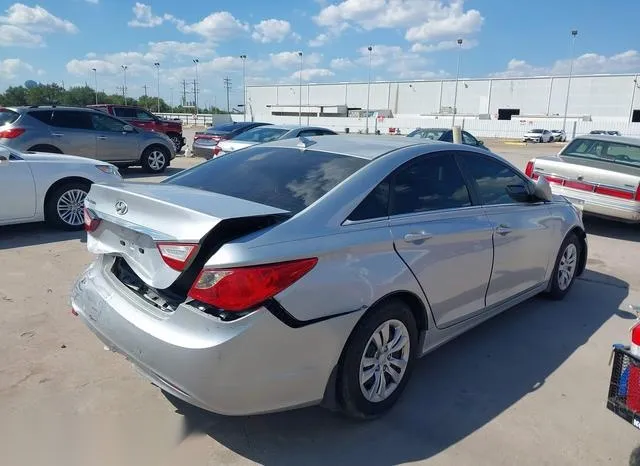 5NPEB4AC4CH323281 2012 2012 Hyundai Sonata- Gls 4