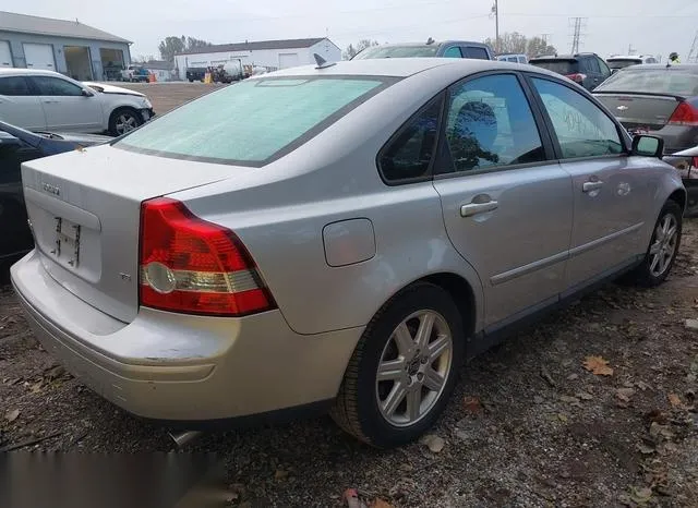 YV1MS682052047250 2005 2005 Volvo S40- T5 4