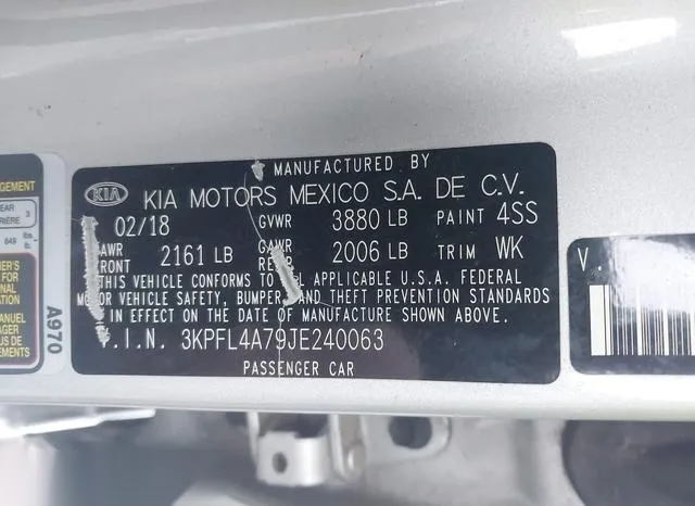 3KPFL4A79JE240063 2018 2018 KIA Forte- LX 9