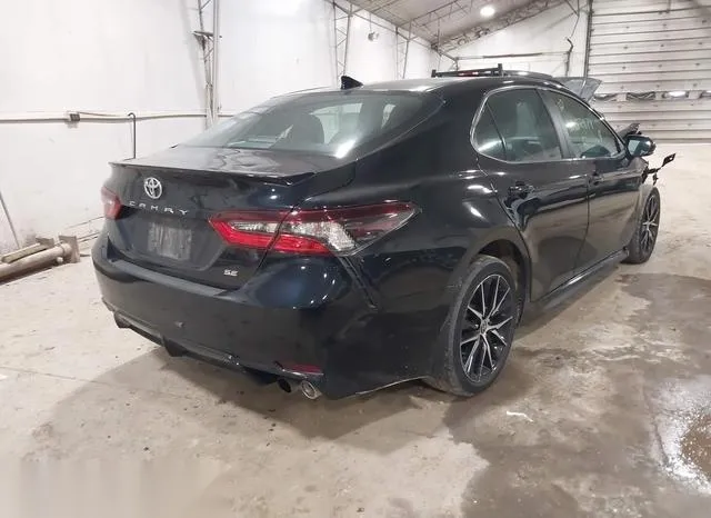 4T1T11AK3NU652767 2022 2022 Toyota Camry- SE 4