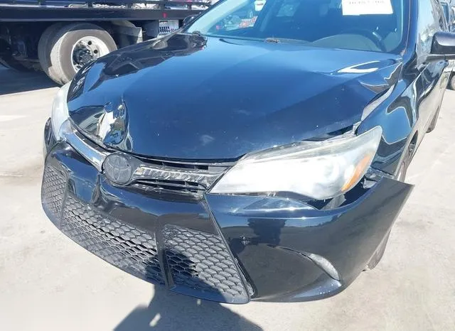 4T1BF1FK4GU241600 2016 2016 Toyota Camry- SE 6