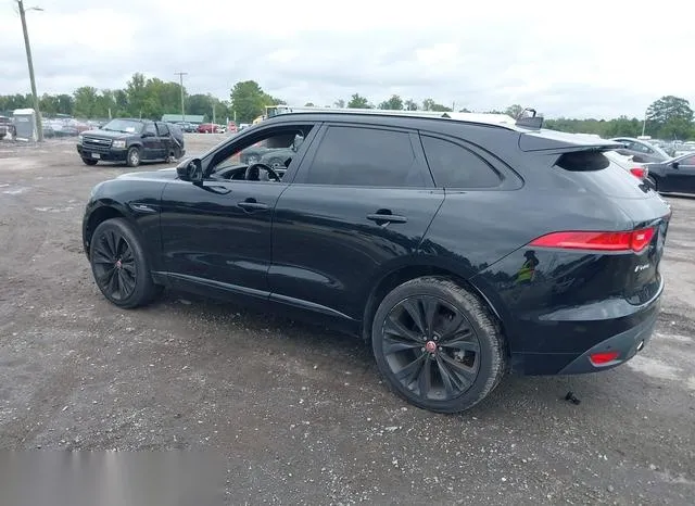 SADCL2BV8HA495194 2017 2017 Jaguar F-Pace- 35T R-Sport 3