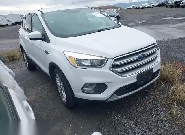 1FMCU0GD8HUC12431 2017 2017 Ford Escape- SE 1