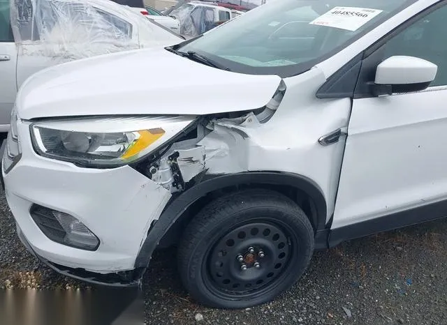 1FMCU0GD8HUC12431 2017 2017 Ford Escape- SE 6