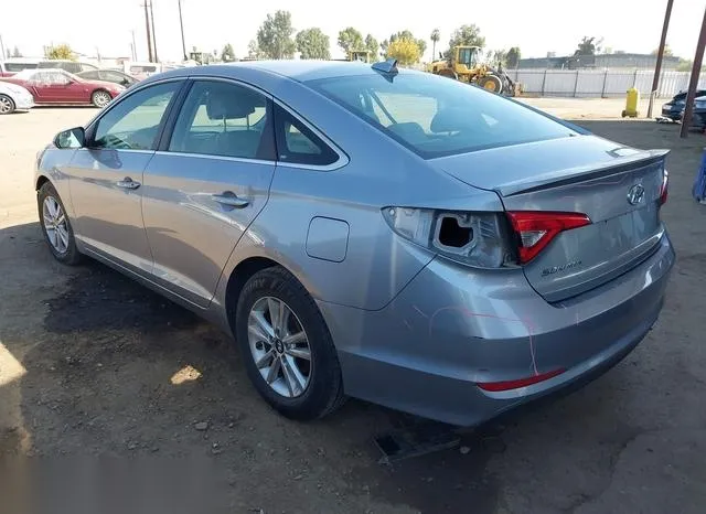 5NPE24AF0HH577961 2017 2017 Hyundai Sonata 3