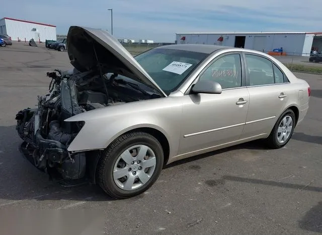 5NPET4AC0AH612071 2010 2010 Hyundai Sonata- Gls 2