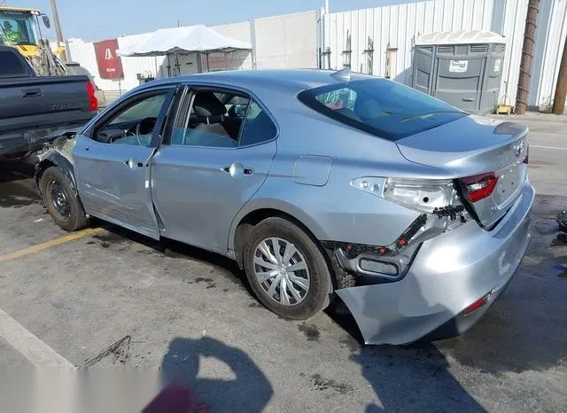 4T1C31AK8NU597243 2022 2022 Toyota Camry- Le Hybrid 3