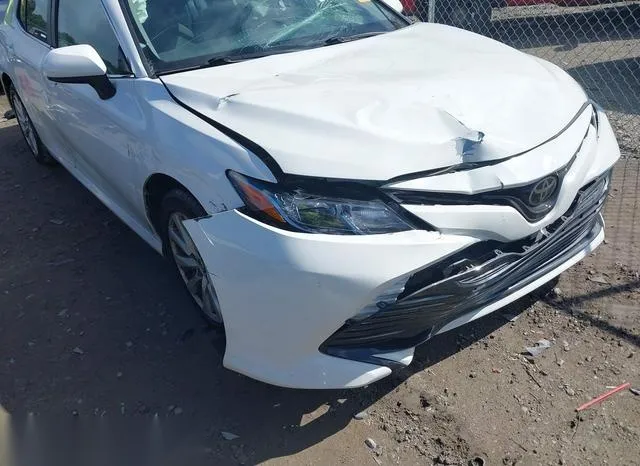 4T1B11HKXKU721094 2019 2019 Toyota Camry- LE 6