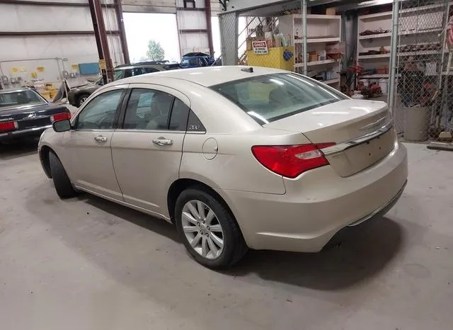 1C3CCBCG6EN135698 2014 2014 Chrysler 200- Limited 3