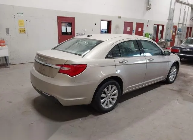 1C3CCBCG6EN135698 2014 2014 Chrysler 200- Limited 4