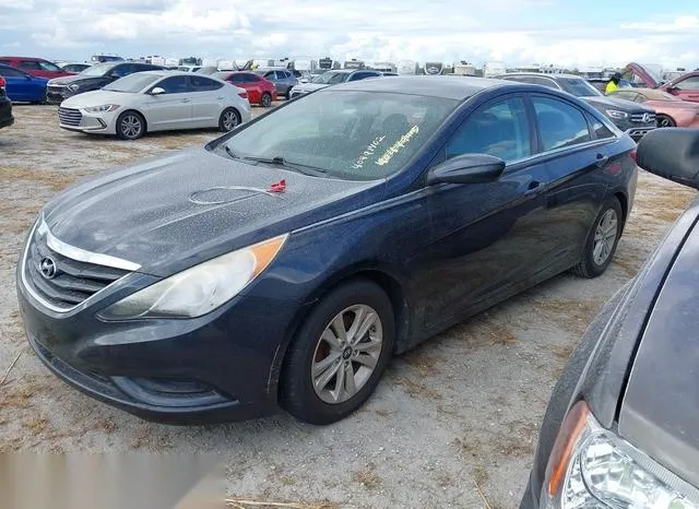 5NPEB4ACXDH809420 2013 2013 Hyundai Sonata- Gls 2