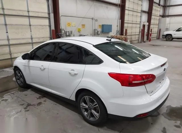 1FADP3FE3JL289821 2018 2018 Ford Focus- SE 3