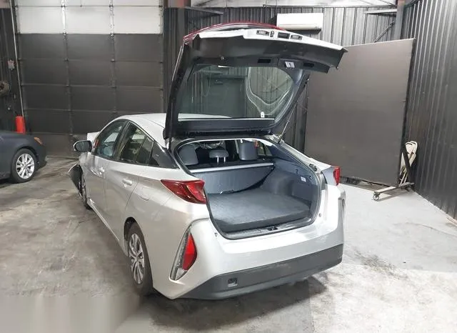 JTDKAMFP7M3191647 2021 2021 Toyota Prius- Prime Xle 3