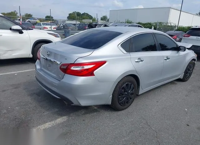 1N4AL3AP0HC221431 2017 2017 Nissan Altima- 2-5 S 4