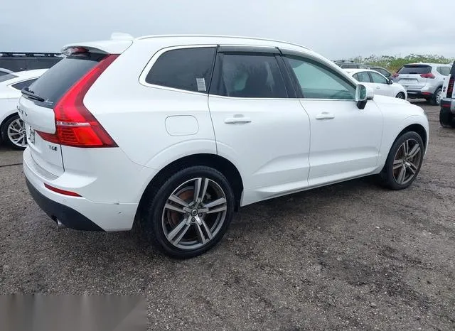 YV4A22RK8L1496000 2020 2020 Volvo XC60- T6 Momentum 4