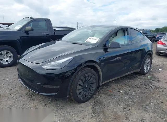 7SAYGDEE3RA216935 2024 2024 Tesla Model Y- Long Range Dual 2