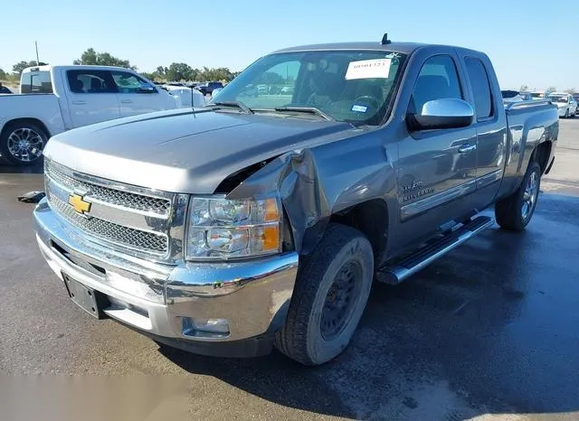 1GCRCSE04DZ157115 2013 2013 Chevrolet Silverado 1500- LT 2