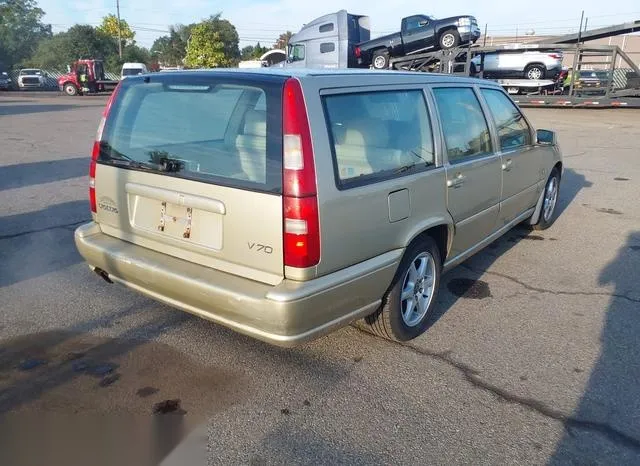 YV1LW55A2X3550412 1999 1999 Volvo V70 4