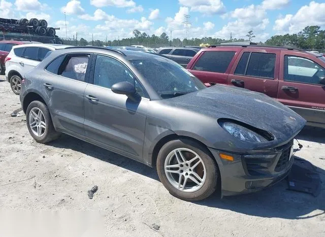 WP1AA2A59HLB83446 2017 2017 Porsche Macan 1