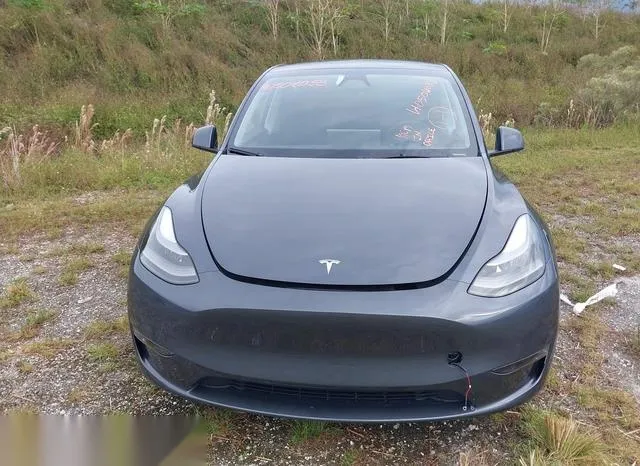 7SAYGDEEXPA210708 2023 2023 Tesla Model Y 6