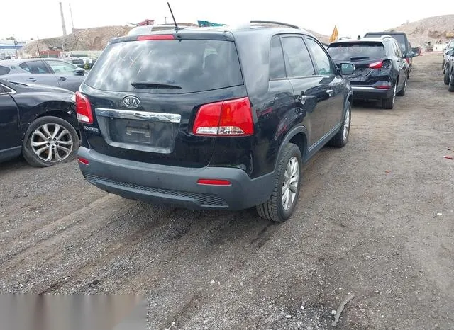 5XYKT4A2XBG172640 2011 2011 KIA Sorento- Lx V6 4