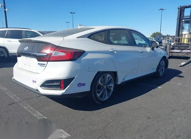 JHMZC5F37JC000220 2018 2018 Honda Clarity- Plug-In Hybrid T 4