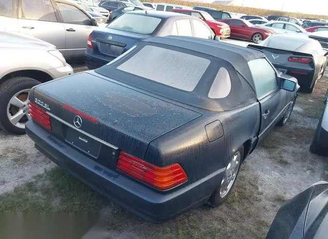 WDBFA66E0NF054236 1992 1992 Mercedes-Benz 500- SL 4