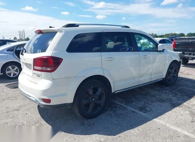 3C4PDCGG7JT335607 2018 2018 Dodge Journey- Crossroad 4