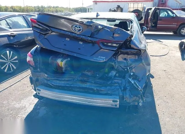 4T1K31AK5NU593971 2022 2022 Toyota Camry- Xse Hybrid 6