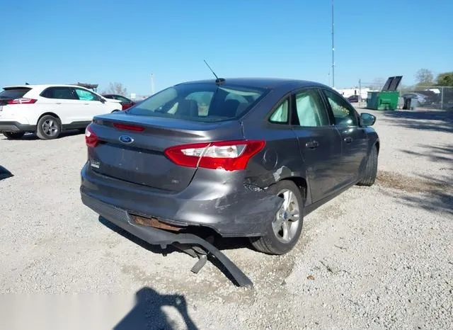 1FADP3F20DL332537 2013 2013 Ford Focus- SE 4