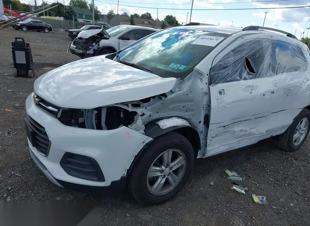 KL7CJLSB6JB716589 2018 2018 Chevrolet Trax- LT 2