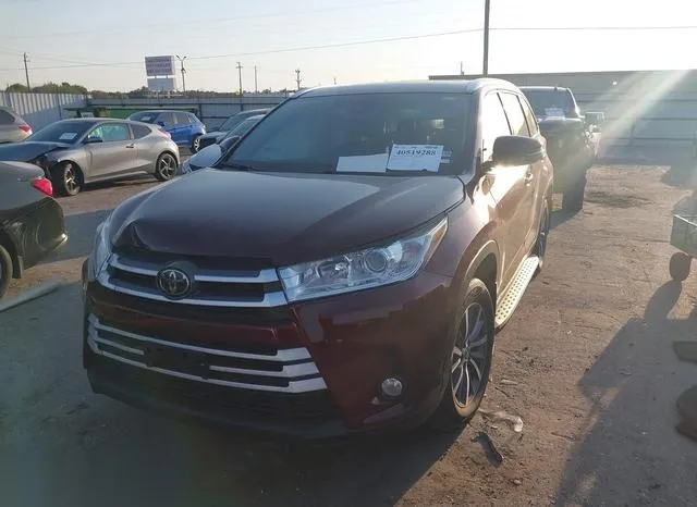 5TDKZRFH4KS303721 2019 2019 Toyota Highlander- Xle 2