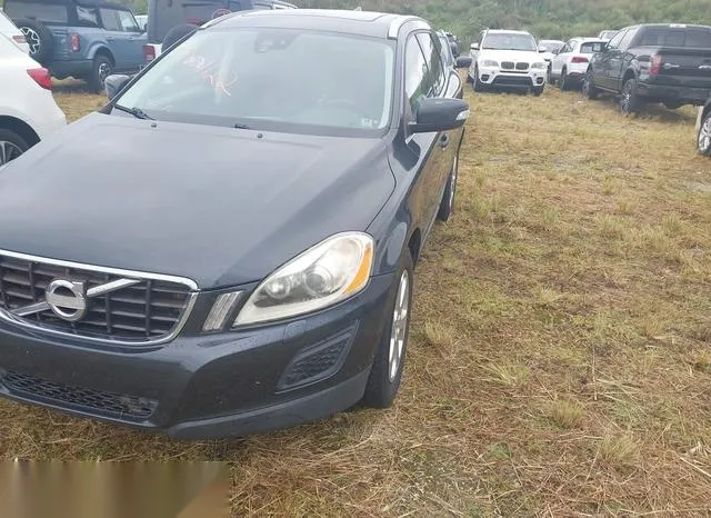 YV4940DZ1D2384172 2013 2013 Volvo XC60- 3-2 Premier 2