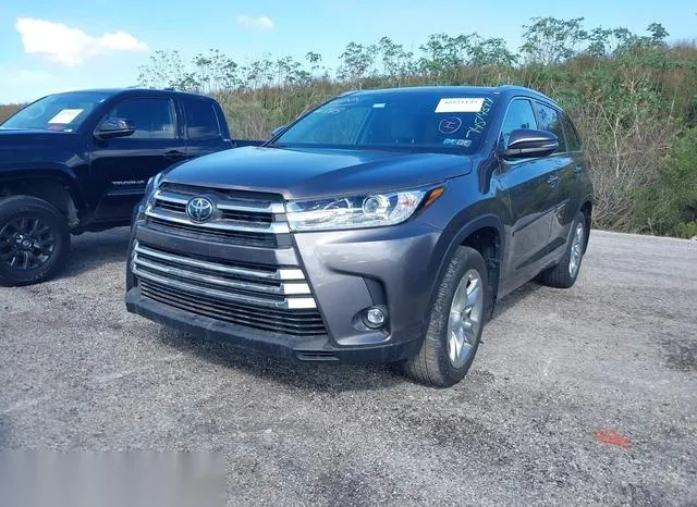 5TDDZRFHXKS941819 2019 2019 Toyota Highlander- Limited 2